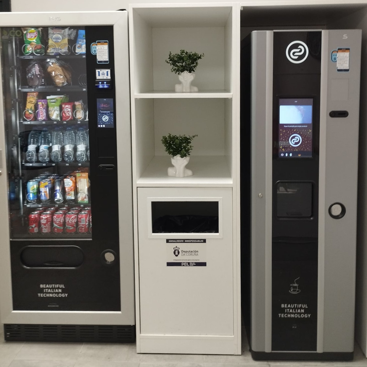 Máquina de vending y de café